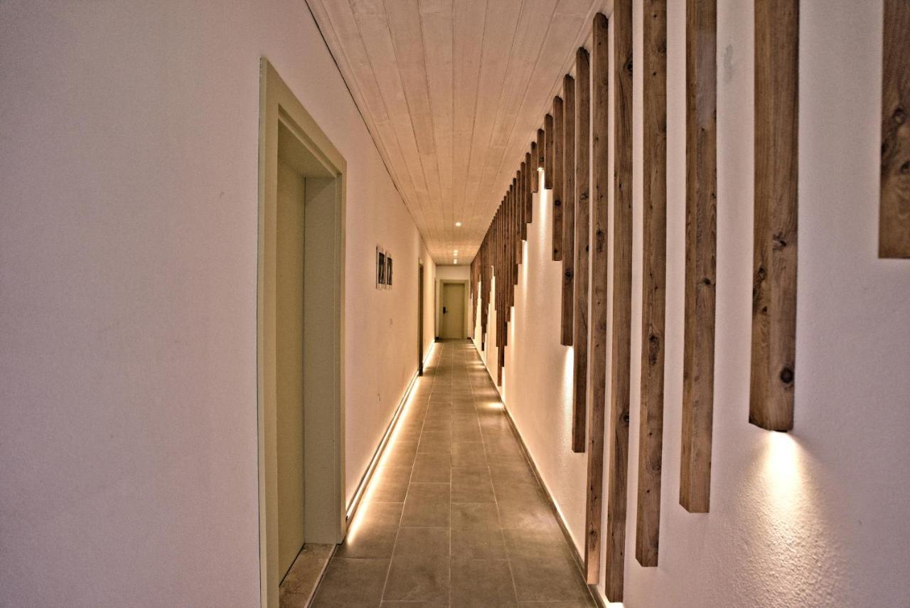 Stonehillkas Hotel Екстериор снимка