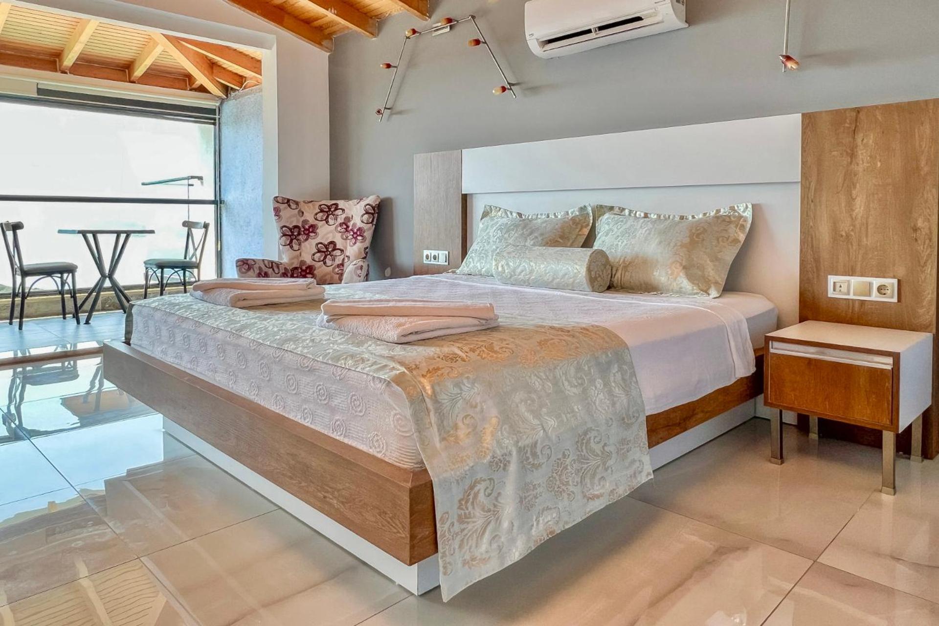 Stonehillkas Hotel Екстериор снимка